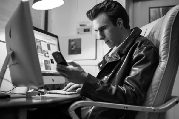 the fonz performing 2FA authentication via SecurID on his phone to access a web app via netscaler